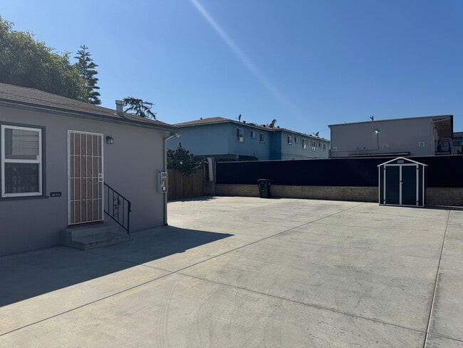 Building Photo - 170 1/2 Garret Avenue Unit 170 1/2