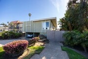 Photo - Charming 2 Bedroom Near Sunset Cliffs with... Unit 06