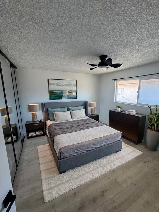 Photo - 12132 Bailey St