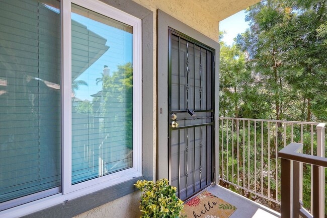 Photo - 2538 C St Unit 7