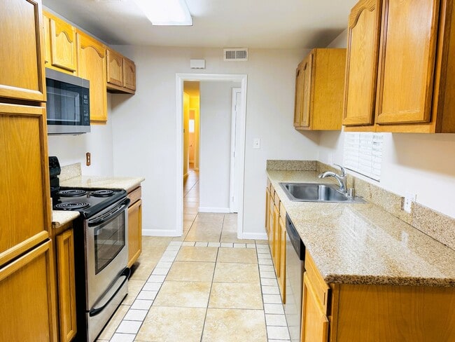 Photo - Charming 4-Bedroom Home with Spacious Backyard in Garden Grove!