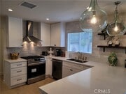 Photo - 913 Clemensen Ave