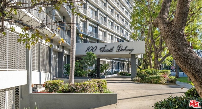 Photo - 100 S Doheny Dr Unit 209