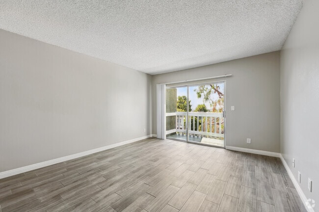 1BR, 1BA - Park Victoria Apartments