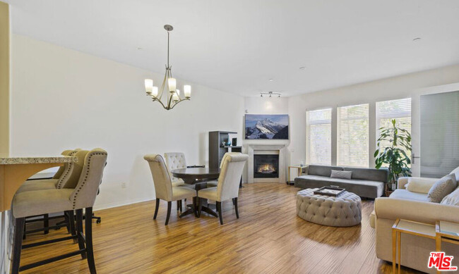 Photo - 4050 Glencoe Ave Condo Unit 320