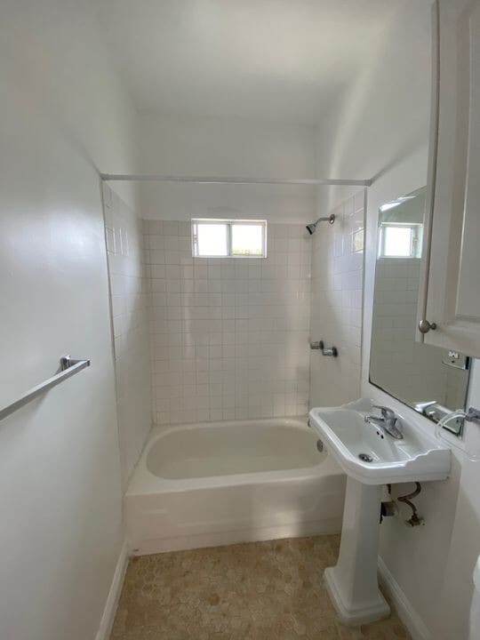 Photo - University Court