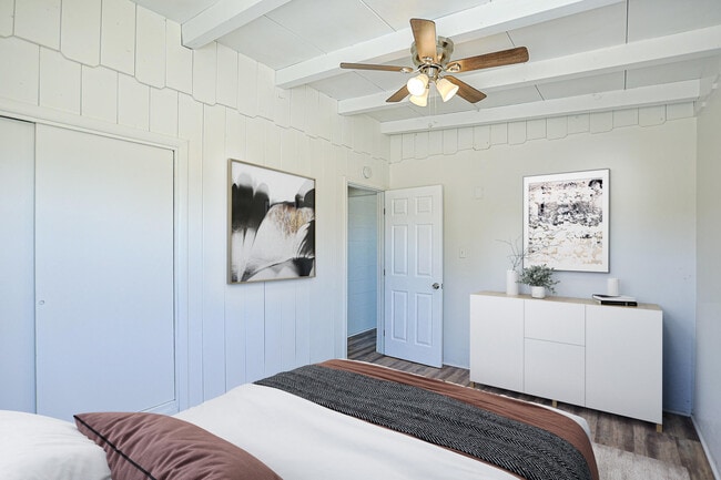 Photo - 11389 Lee Ave Unit 11389