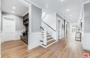 Photo - 4710 Noeline Ave
