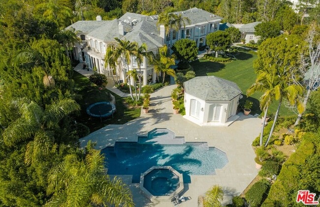 Photo - 24 Beverly Park Terrace