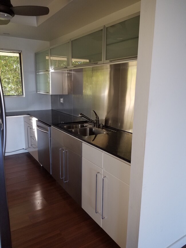 Upgraded Kitchen - 6465 Kanan Dume Rd Unit na