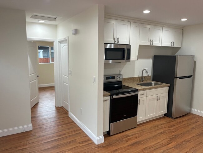 Photo - 159 N Canyon Blvd