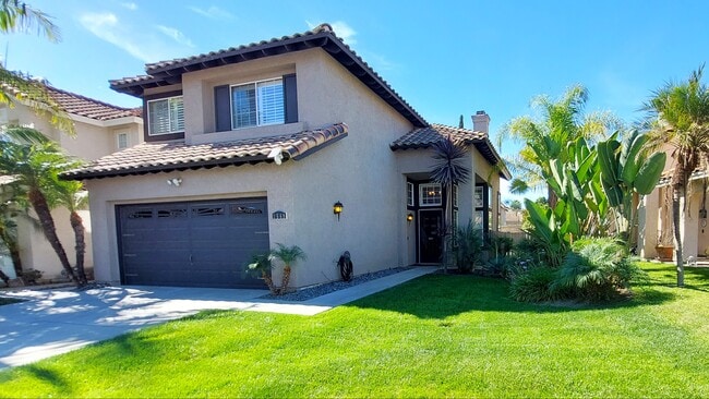 Building Photo - 1569 Avenida Guillermo