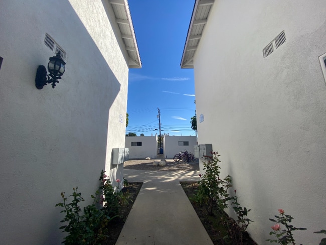 Photo - 1234 S Loara St Unit 8