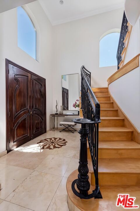 Photo - 1471 S Crest Dr