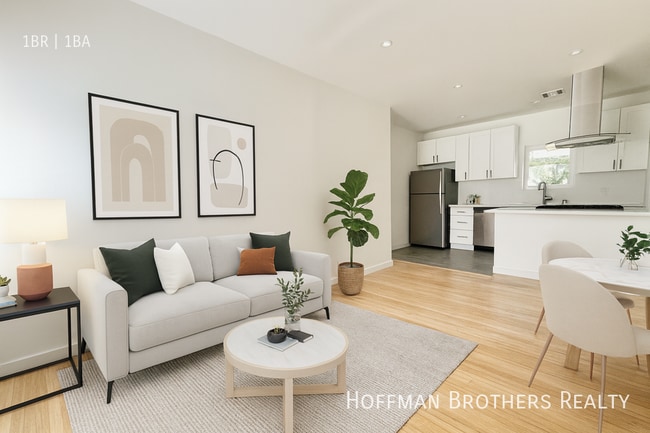 Building Photo - 515-518 3/4 N Mariposa Ave