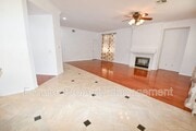 Photo - 512 Bolsa Way House