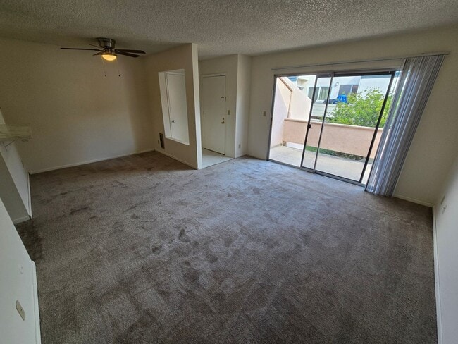 Photo - Bright Upstairs Studio Near Mesa College – Updated & Move-In Ready Unit O