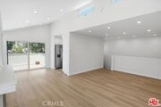 Photo - 10566 Sunland Blvd Unit 7