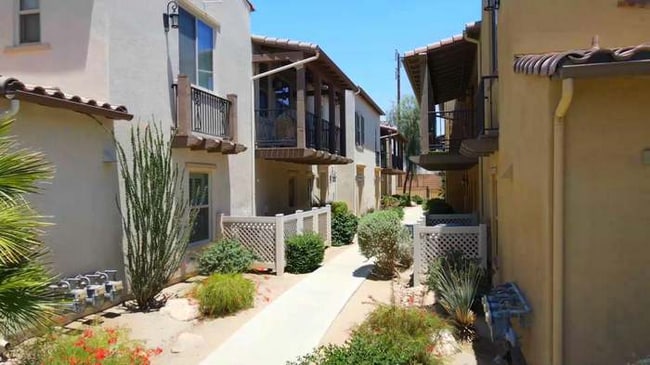 Building Photo - 238 Paseo Bravo Rental
