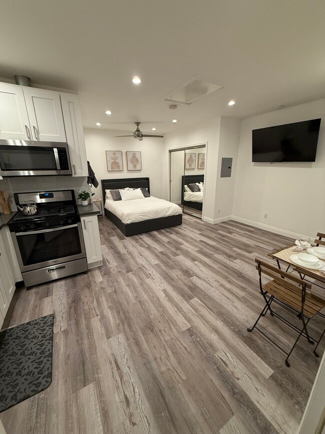 Photo - 6041 Wilkinson Ave Apartment Unit Roy Balulu