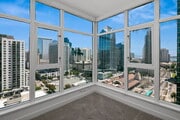 Photo - "Stylish 1-Bedroom Condo with Stunning Views in Vibrant San Diego!" Unit 2004