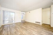 Photo - Villa Hemet Apartments
