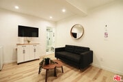 Photo - 9040 Phyllis Ave Unit C