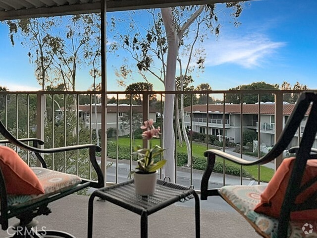 Building Photo - 668 Via Mendoza Unit O Rental