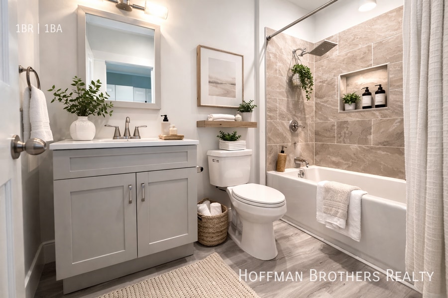 Photo - 1336 S Catalina St