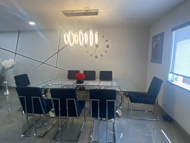 Photo - 9419 Via Patricia