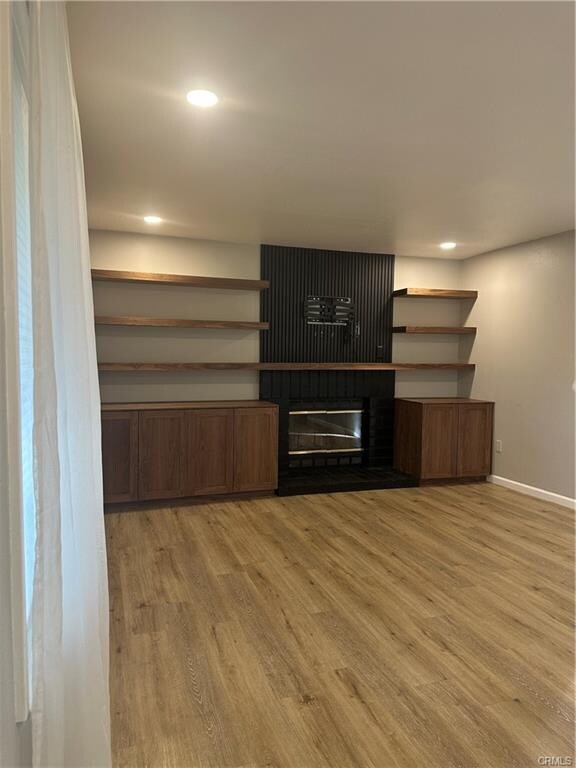 Photo - 10416 Larwin Ave