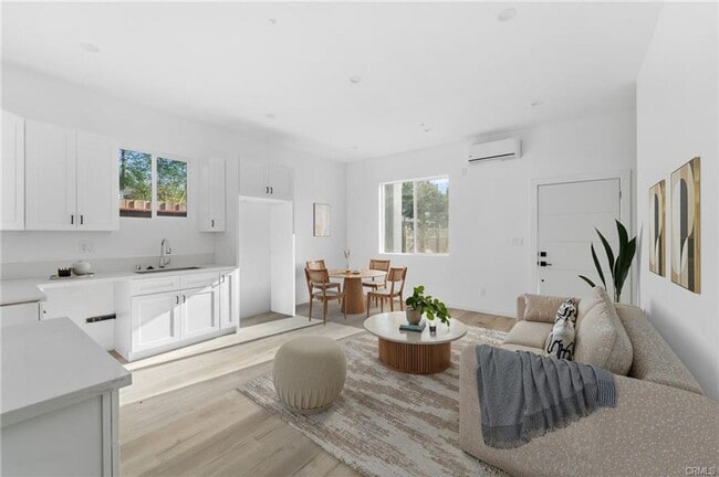 Building Photo - Modern living in this brand new 3 bedroom 3 bathroom home