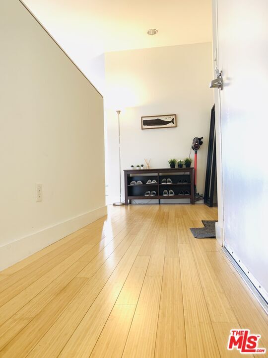 Photo - 3810 Wilshire Blvd Unit 2011