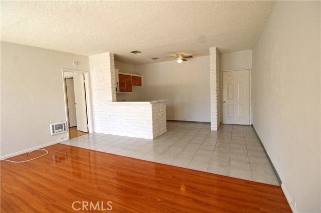 Photo - 567 Desert Way Unit 2