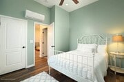 Photo - Private 1 Bed 1 Bath Back House with Yard ...