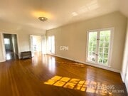 Photo - 5353 1/2 La Cresta Ct-