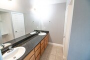 Photo - Clean & Spacious 1 Bedroom Apartment with ...
