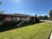 Photo - 39642 Country Club Dr House
