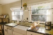 Photo - 3 Bed/2 Bath Craftsman Beauty in Historic ... House