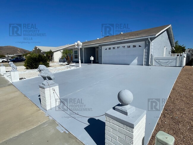 Photo - 55+ Community Gem: Open Floor Plan, Large Backyard & Clubhouse Amenities