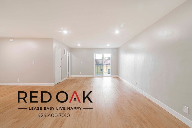 Photo - 1909 Buckingham Rd Unit 11