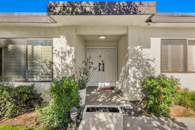 Photo - 47 Juan Carlos St