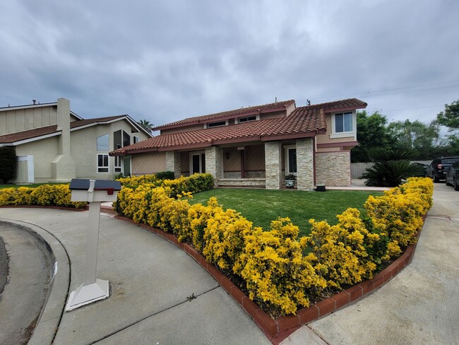 Photo - Beautiful 5 Bedroom La Habra Home