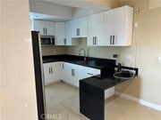 Photo - 719 E Harvard Rd