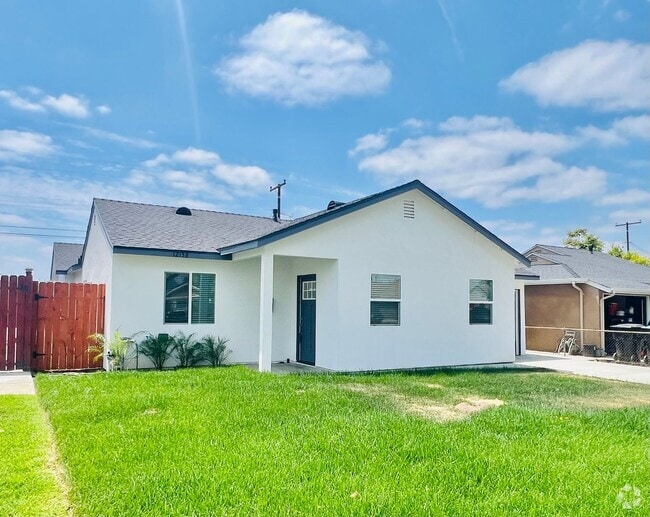 Building Photo - Oracle Street Unit 12158 Oracle St Rental