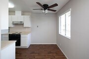 Photo - Palm Estates Apartments