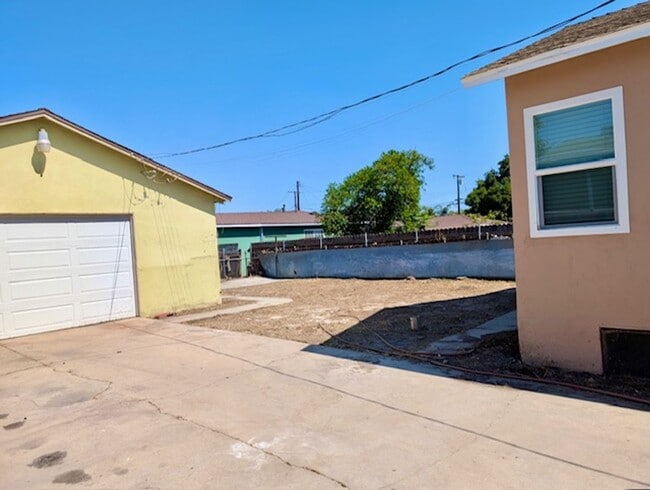 Photo - Fully Renovated 3 Bedroom Home