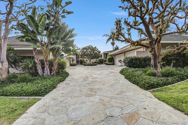 Photo - 1115 Granville Dr