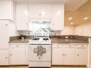 Photo - 6041 Whitsett Ave Unit 103