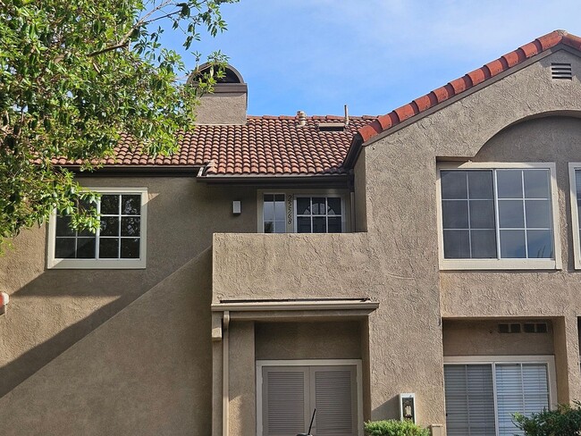 Wonderful 2 Bedroom 2 Bathroom Upper Level... - Wonderful 2 Bedroom 2 Bathroom Upper Level... Condo Unit 54